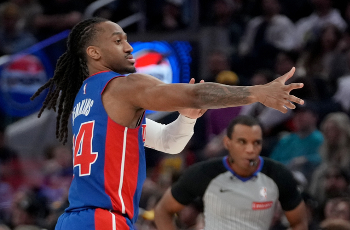 活塞队双星崛起：杜伦詹金斯扛起进攻重任