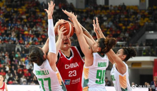 中国女篮长沙热身赛力克巴西队 两连胜为世界杯