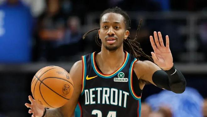 坎宁安伤退后活塞逆袭 詹金斯崛起成关键