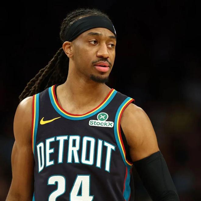 坎宁安伤退后活塞逆袭 詹金斯崛起成关键